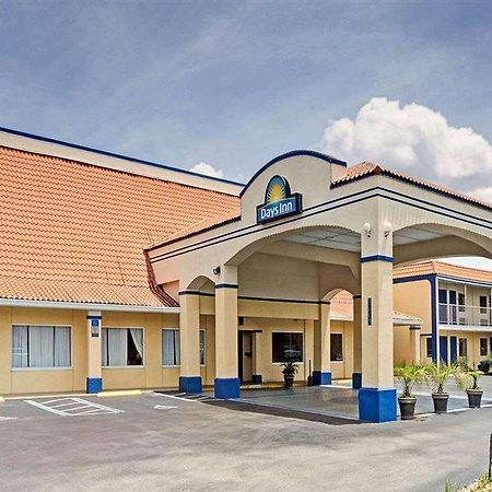 Days Inn By Wyndham Jacksonville South Memorial Hospital 외부 사진
